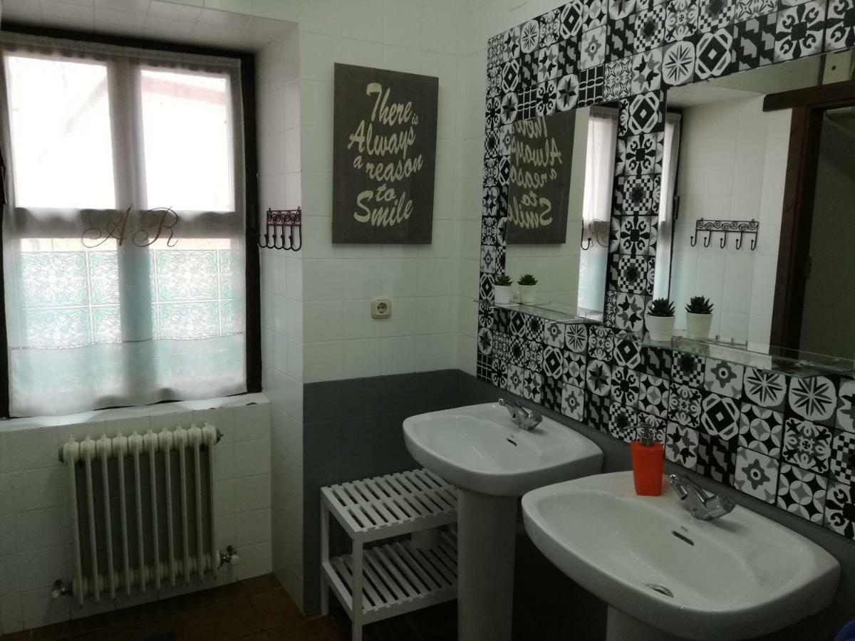 הוסטל פוסאדה דה ואלדון Refugio La Ardilla Real מראה חיצוני תמונה